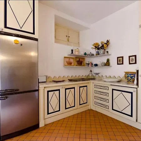Mimosa Villa